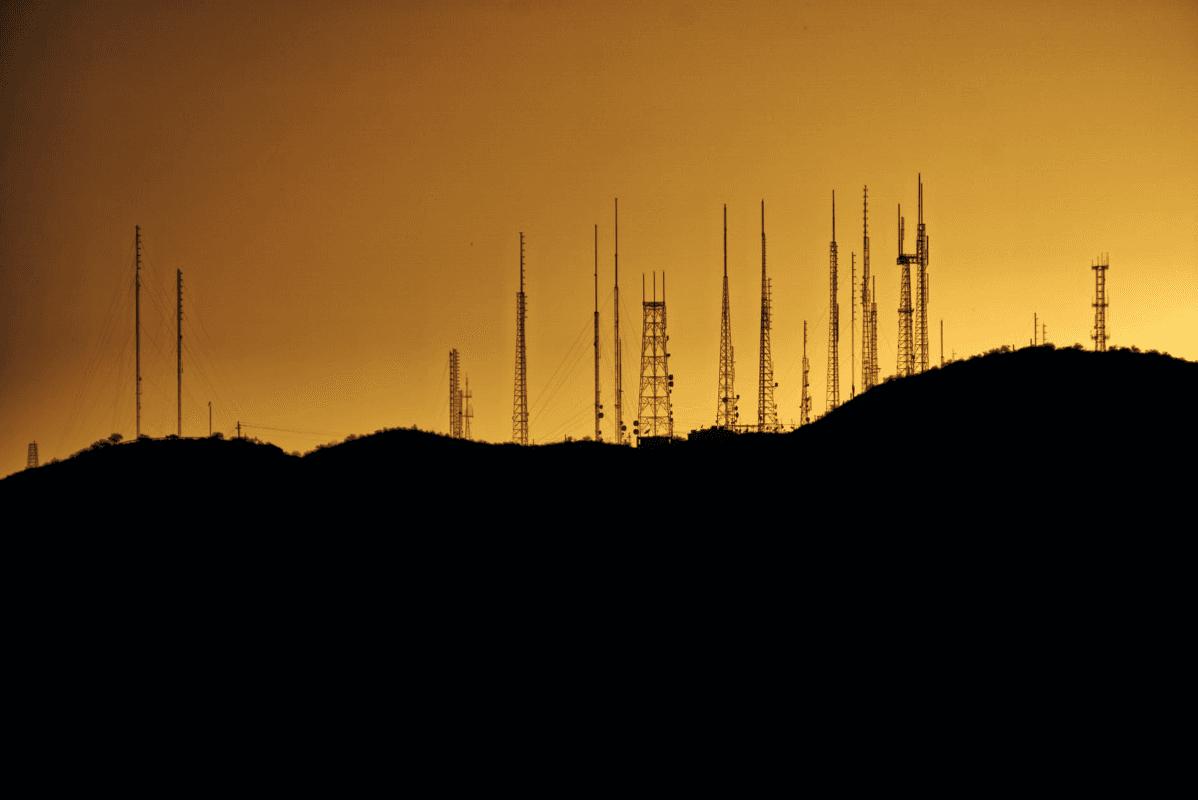 Licensing Procedures and Business Facilities for Telecommunication Networks