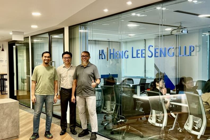 Celebrating MSI Month: MUC Attends Senior Management Gathering in Singapore Celebrating MSI Month: MUC Attends Senior Management Gathering in Singapore