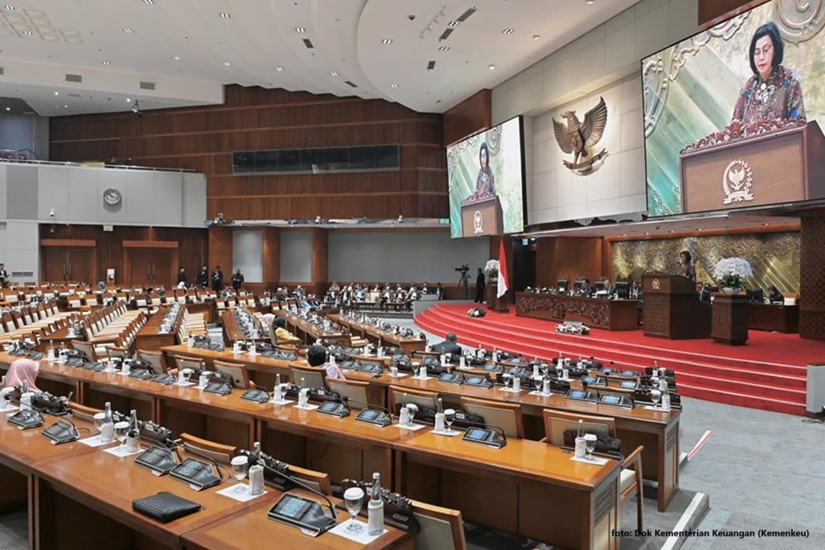 DPR-Pemerintah Sepakat Asumsi Makro RAPBN 2026, Ekonomi Ditarget Tumbuh 5,4% DPR-Pemerintah Sepakat Asumsi Makro RAPBN 2026, Ekonomi Ditarget Tumbuh 5,4%