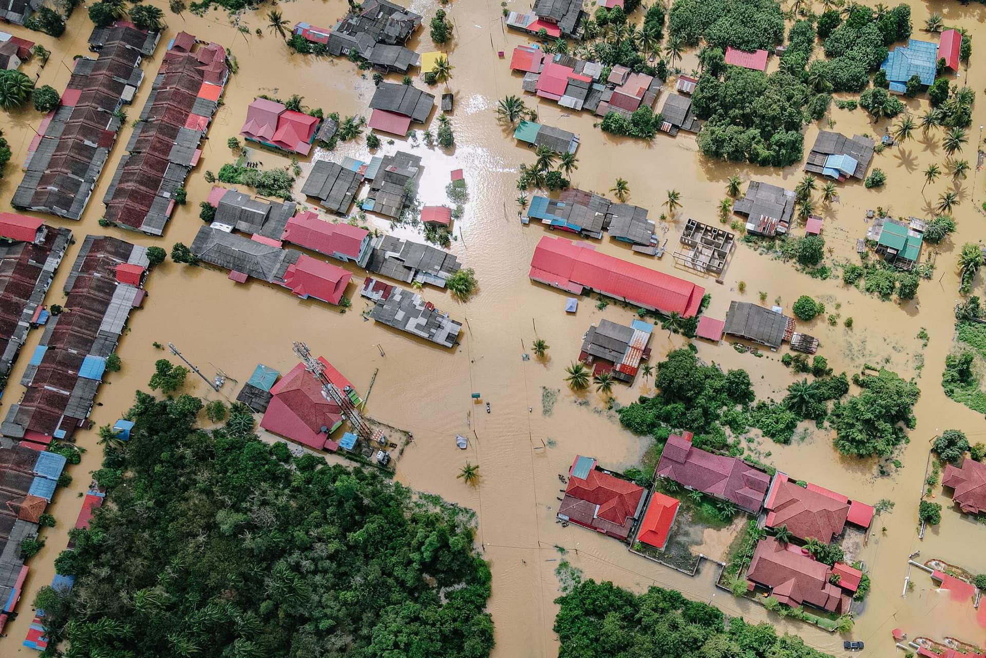 Through IGCN and A-PAD, MUC Consulting Takes Part in Humanitarian Assistance in Central Tapanuli Through IGCN and A-PAD, MUC Consulting Takes Part in Humanitarian Assistance in Central Tapanuli