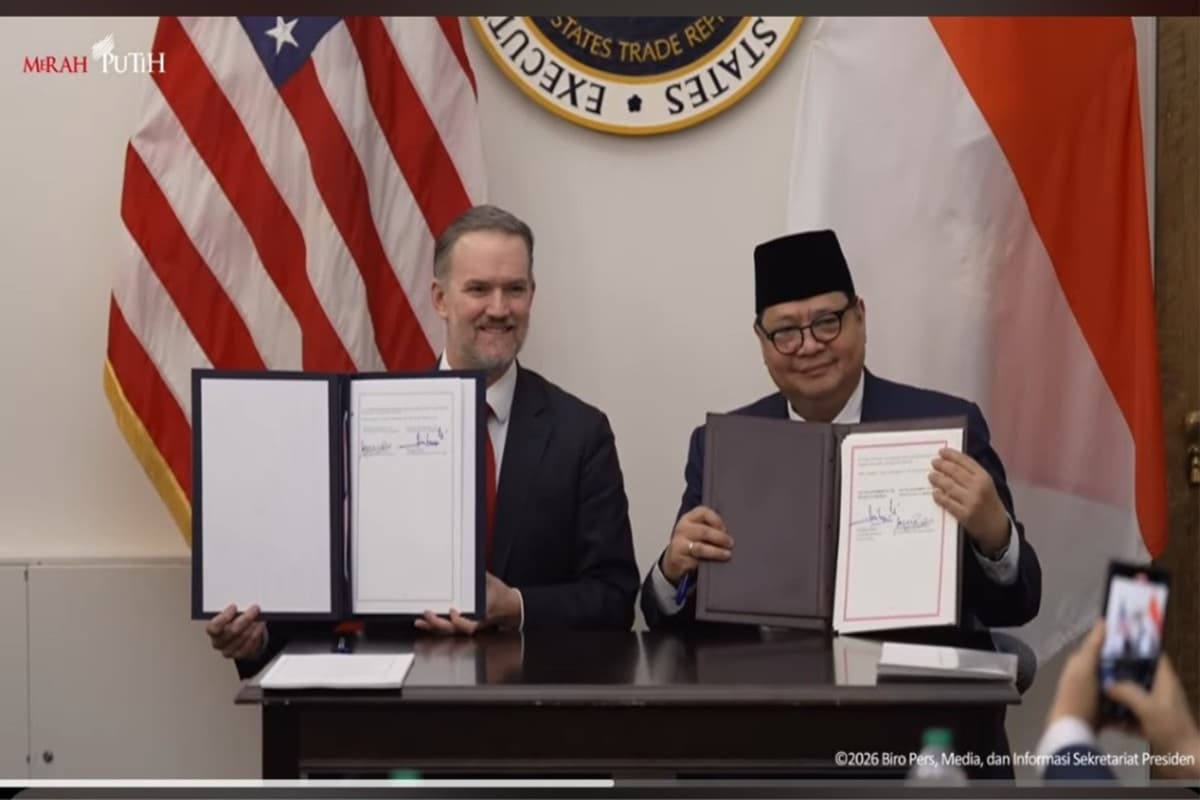 Indonesia–AS Teken Perjanjian Dagang Resiprokal, Tarif Produk RI Resmi Turun Jadi 19% Indonesia–AS Teken Perjanjian Dagang Resiprokal, Tarif Produk RI Resmi Turun Jadi 19%