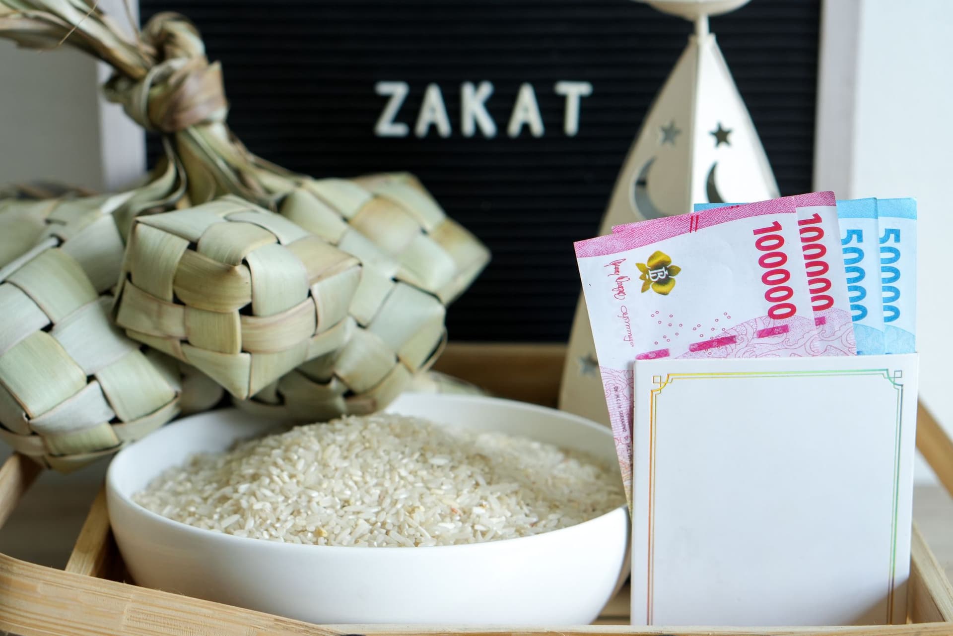Nisab Zakat 2026 Naik, Apakah Berdampak pada Pajak Penghasilan? Nisab Zakat 2026 Naik, Apakah Berdampak pada Pajak Penghasilan?